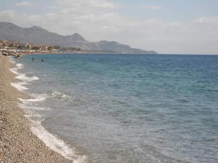 Dom wakacyjny Magic Etna And Glamorous Blue Sea Riposto Włochy
